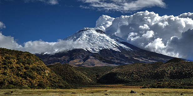 Cotopaxi Mounting traveling with Sierra Tours